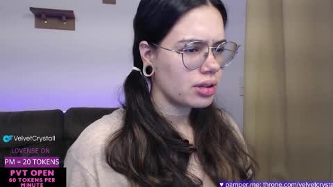 Snapshot of velvetcrystal chatting on November 28, 2025, 1:41 am Crystal PVT OPEN online show from November 28, 2025, 1:41 am