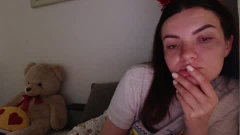 velvetmoon123 online show from November 26, 2025, 7:15 pm