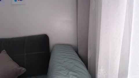 velvetmoon123 online show from January 8, 2026, 10:50 am