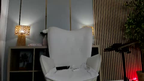 Velvet online show from June 28, 2026, 3:01 am