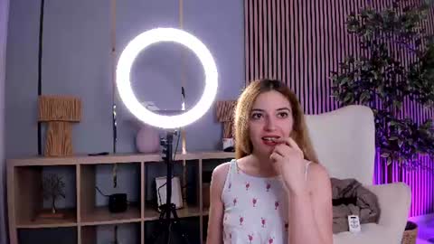 Velvet online show from July 30, 2026, 3:05 am