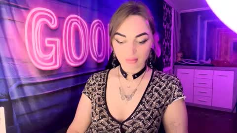 MERYEM online show from February 19, 2026, 7:10 pm