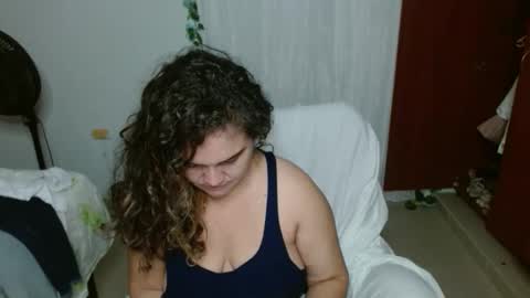 venecasexy44 online show from April 28, 2026, 9:47 am