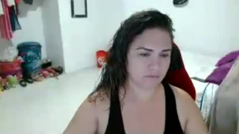 Snapshot of venecasexy44 chatting on June 22, 2026, 12:13 pm venecasexy44 online show from June 22, 2026, 12:13 pm