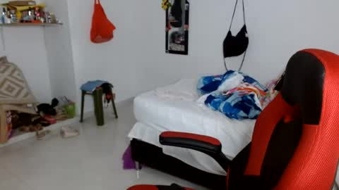venecasexy44 online show from July 10, 2026, 1:03 pm
