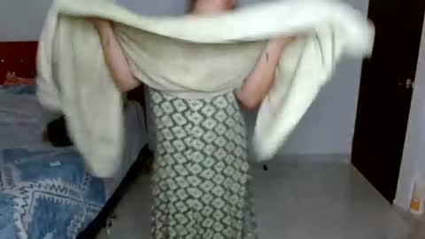 venecasexy44 online show from August 3, 2026, 11:26 am