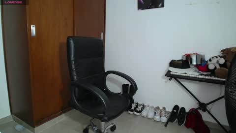 Snapshot of venelope1 chatting on January 14, 2025, 3:22 am Venelope 3 online show from January 14, 2025, 3:22 am