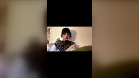 Snapshot of venom_goddess chatting on June 6, 2026, 4:23 pm venom_goddess online show from June 6, 2026, 4:23 pm