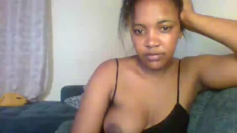 venomvesper online show from July 6, 2026, 8:22 am