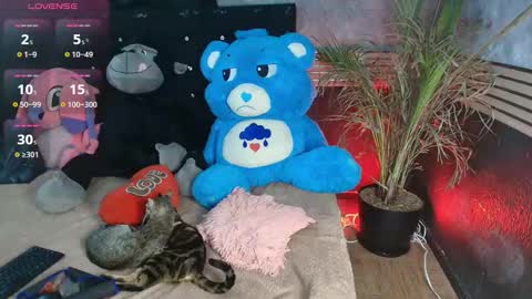 eva online show from February 10, 2026, 11:42 pm