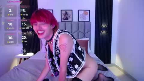 Snapshot of venus_999_ chatting on June 13, 2026, 10:29 pm venus_999_ online show from June 13, 2026, 10:29 pm