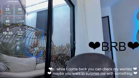 Snapshot of venus_flame chatting on October 17, 2025, 11:57 am VENUS online show from October 17, 2025, 11:57 am