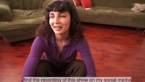 Bella online show from March 9, 2026, 10:52 am