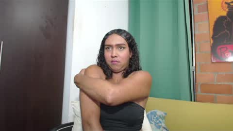 Luisa online show from January 17, 2025, 1:25 am
