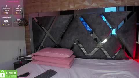 Venus online show from March 3, 2026, 12:44 pm