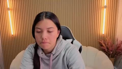 Venus  online show from January 17, 2026, 7:50 pm