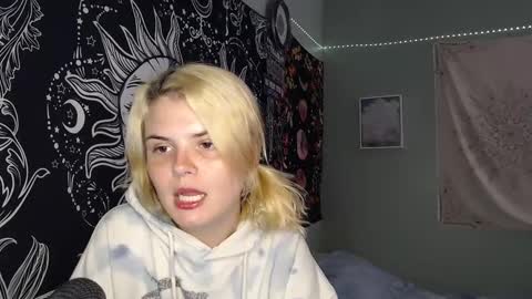 Snapshot of venusastar chatting on September 16, 2025, 11:06 pm Miss Venus online show from September 16, 2025, 11:06 pm