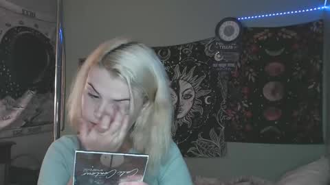 Snapshot of venusastar chatting on October 22, 2025, 11:59 pm Miss Venus online show from October 22, 2025, 11:59 pm