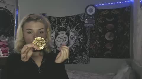 Snapshot of venusastar chatting on November 4, 2025, 2:38 pm Miss Venus online show from November 4, 2025, 2:38 pm