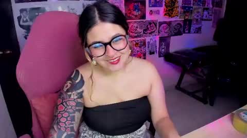 Snapshot of venussx_x chatting on July 16, 2026, 6:19 am Venus MY BDAY 29 SEPT online show from July 16, 2026, 6:19 am