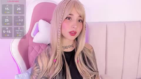 Shelly online show from October 15, 2025, 7:36 pm