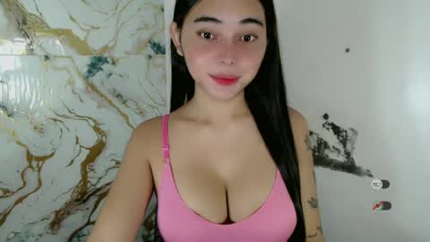 veola_sexy online show from June 18, 2026, 10:14 pm