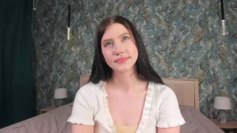 Snapshot of veolasil chatting on April 22, 2026, 7:37 pm Veola online show from April 22, 2026, 7:37 pm