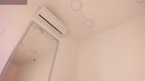 Snapshot of vera_candella chatting on November 28, 2025, 11:46 am vera online show from November 28, 2025, 11:46 am