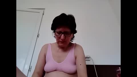 Vera online show from April 25, 2026, 12:41 pm