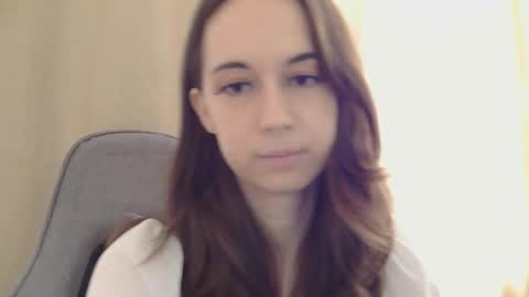 Una online show from March 6, 2026, 1:18 pm