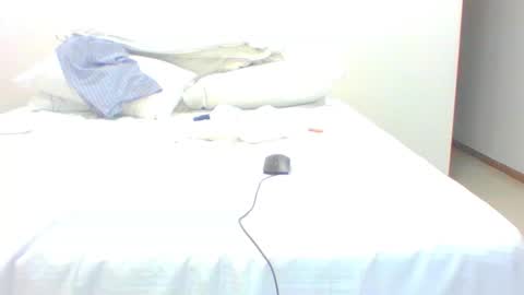 vergagolosa22 online show from November 26, 2025, 4:13 am