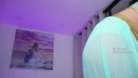 Snapshot of vero_cam chatting on November 2, 2025, 2:58 am vero_cam online show from November 2, 2025, 2:58 am