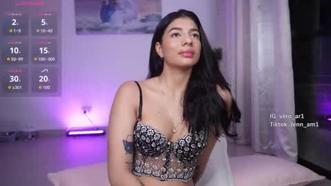 Snapshot of vero_cam chatting on November 30, 2025, 3:10 am vero_cam online show from November 30, 2025, 3:10 am