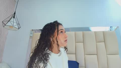 Snapshot of vero_temptation chatting on December 3, 2025, 12:03 pm Vero online show from December 3, 2025, 12:03 pm