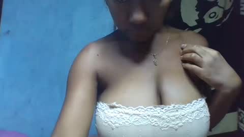 Snapshot of verolla31 chatting on January 12, 2025, 2:09 pm verolla31 online show from January 12, 2025, 2:09 pm