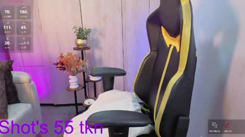 Snapshot of veromars_ chatting on May 31, 2026, 10:33 am Catalina online show from May 31, 2026, 10:33 am