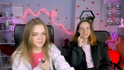 Ronni online show from April 27, 2026, 7:23 pm
