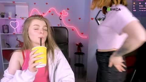 Ronni online show from April 28, 2026, 2:27 am