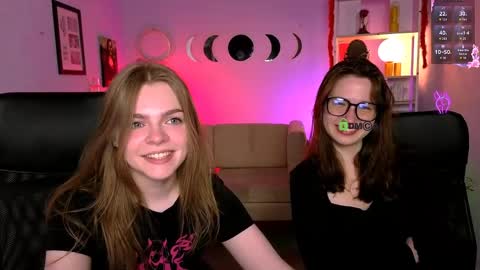 Snapshot of veronica_bubble chatting on June 6, 2026, 7:07 pm Ronni online show from June 6, 2026, 7:07 pm