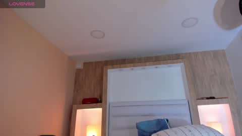 Snapshot of veronica_garciaa chatting on November 9, 2025, 12:47 pm Johovanna online show from November 9, 2025, 12:47 pm