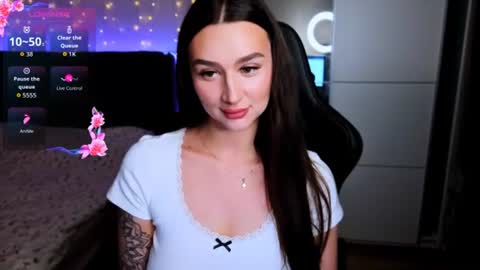 Veronica online show from July 12, 2026, 8:22 pm
