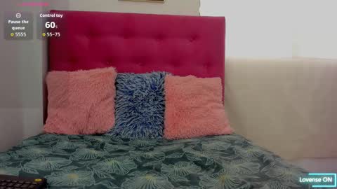 Veronica online show from February 16, 2026, 4:25 pm