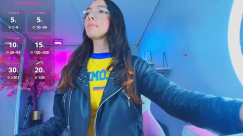 veronica online show from June 17, 2026, 7:26 pm