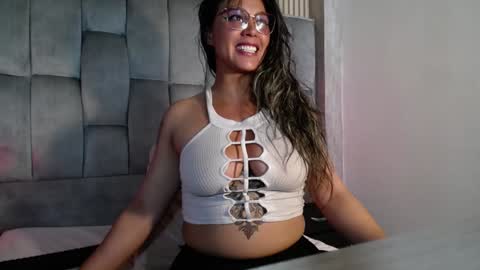 Vero online show from January 17, 2025, 4:04 pm