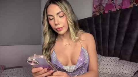 Miss Veronica dussan  Tw Veronicasm     IG Ashveronica  online show from January 14, 2026, 3:01 am