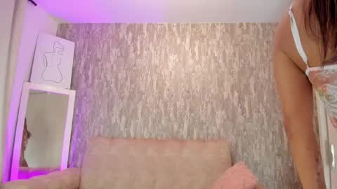 Miss Veronica dussan  Tw Veronicasm     IG Ashveronica  online show from June 2, 2026, 12:56 am