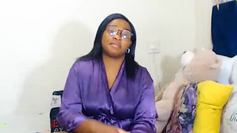 veronicarod1 online show from April 19, 2026, 5:45 pm