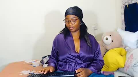 veronicarod1 online show from April 21, 2026, 2:51 am