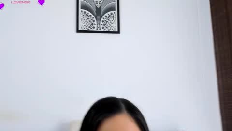 VeronicaTonu online show from October 10, 2025, 8:41 pm