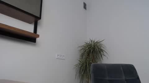 veronik_shy online show from March 11, 2026, 7:58 am